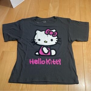 NWOT women’s hello kitty fitted top